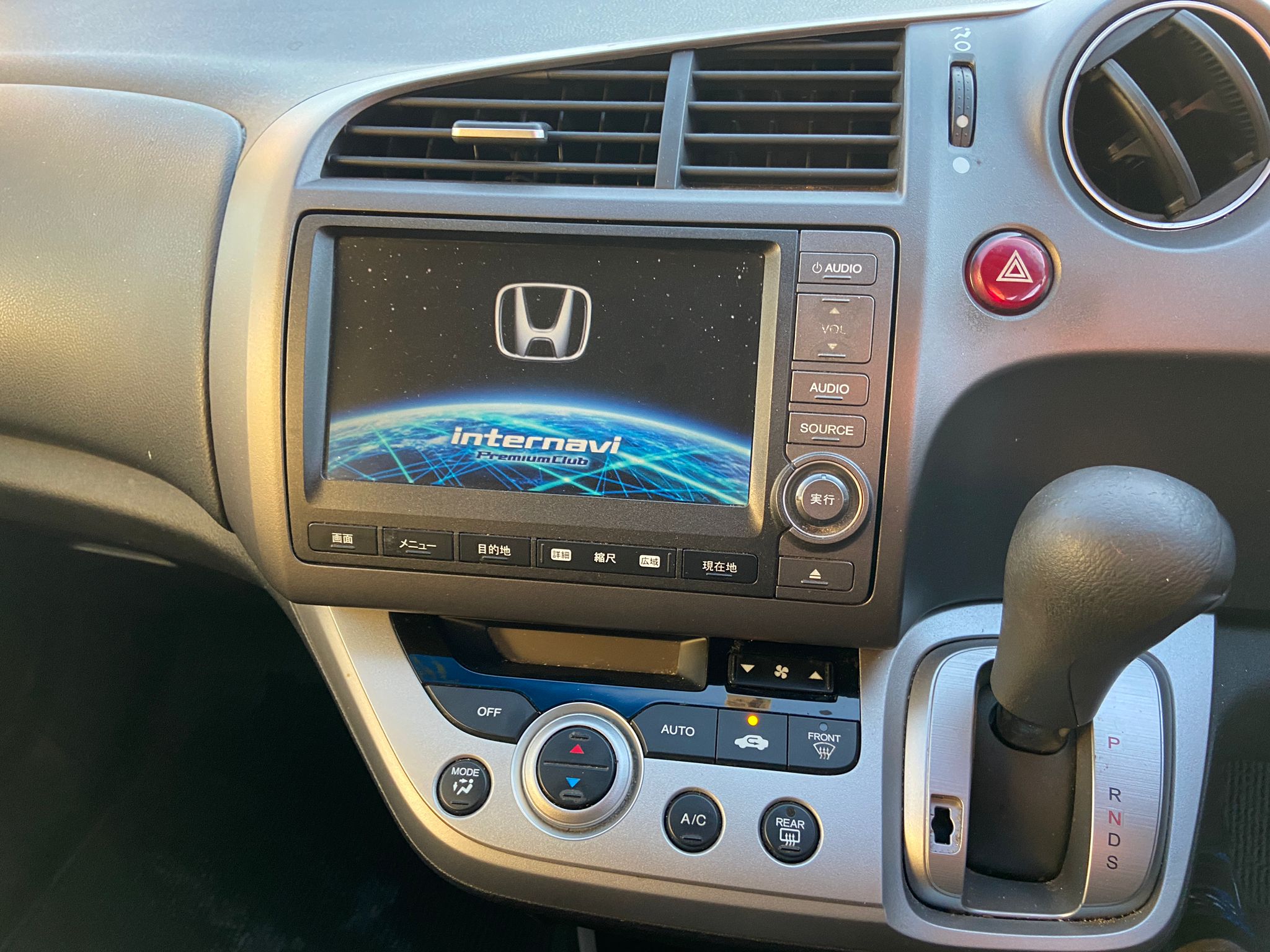 2013 Honda Stream